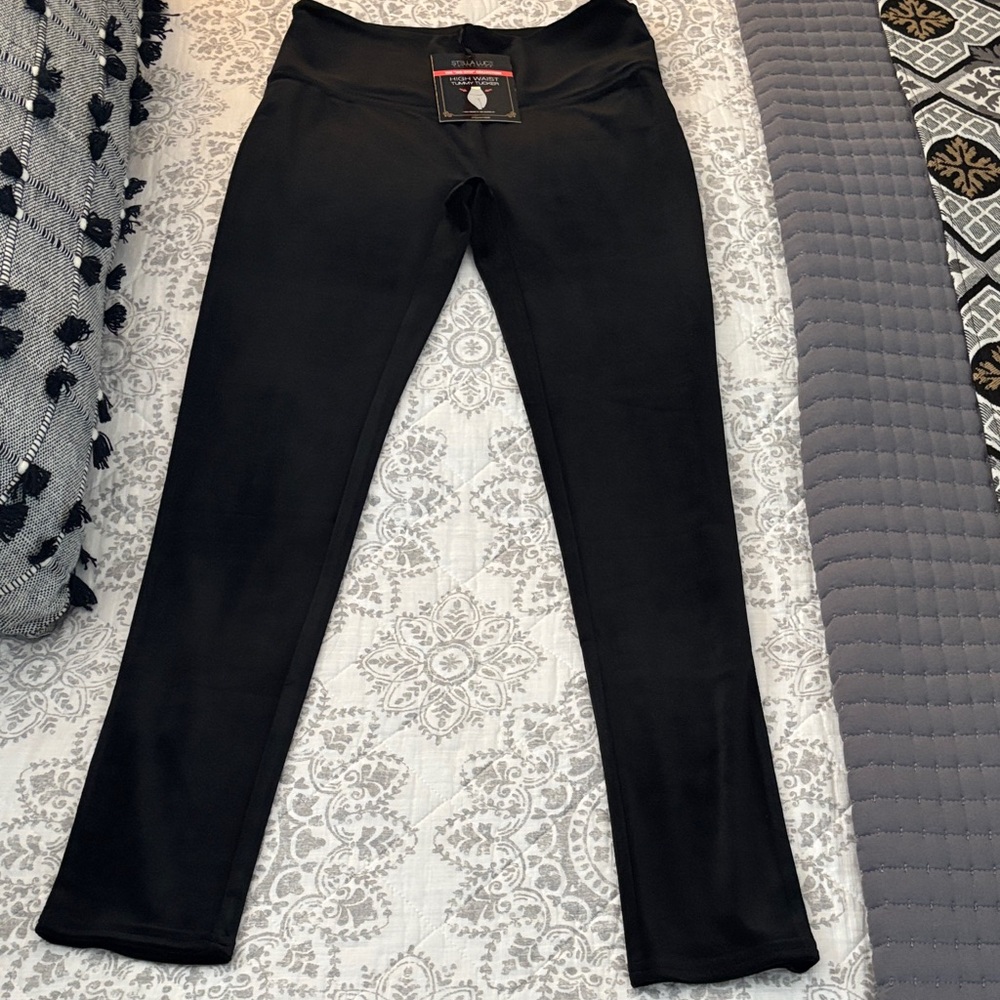 NWT Stella Luce Women’s Black Stretch soft velvet yoga pants